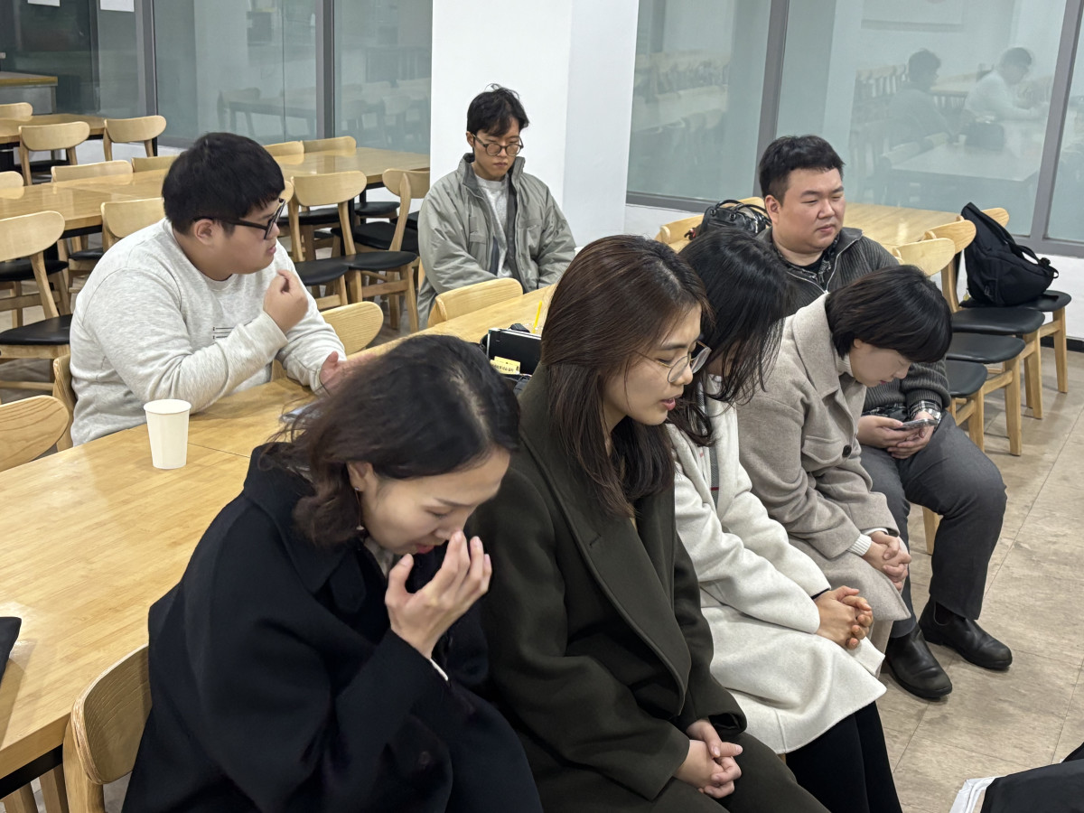 청년부 2부 활동 - 청년부 노방전도 및 릴레이 기도회 준비 (11월 30일) 썸네일